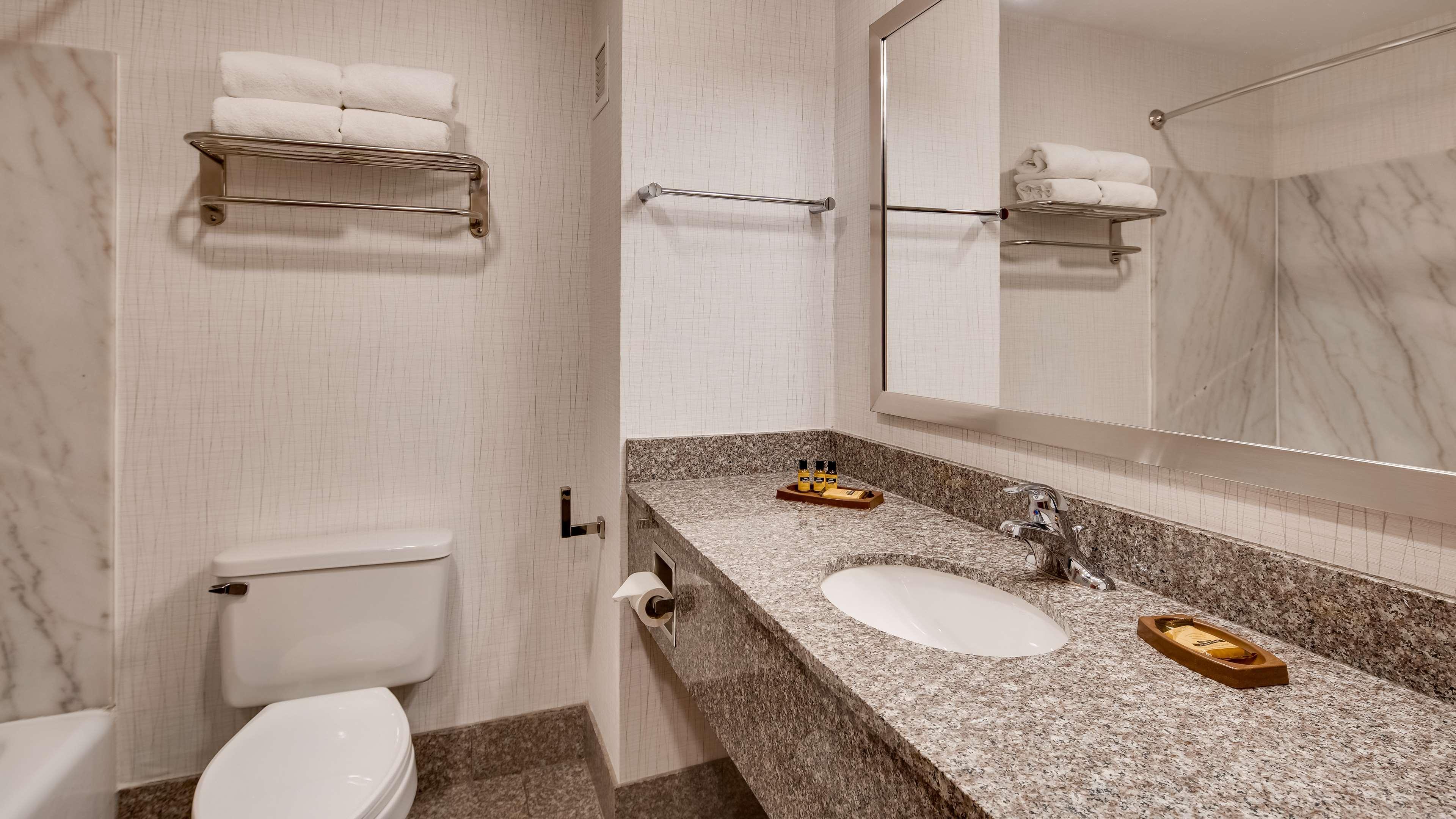 Western Belle Meade & 2*