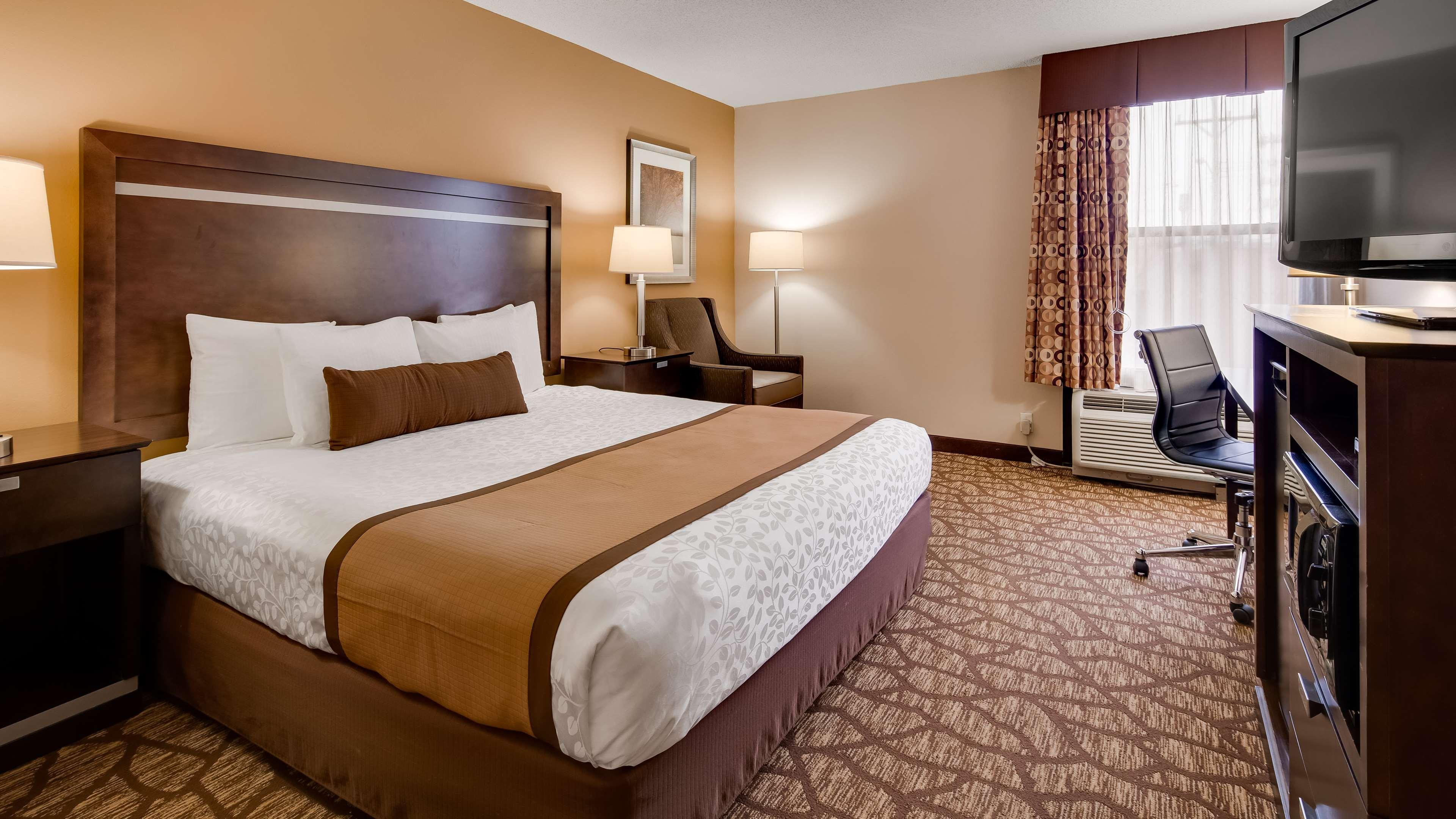 Western Belle Meade & 2* Nashville